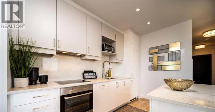 1601-181 King Street, Waterloo, ON, N2J 0E7 - 3