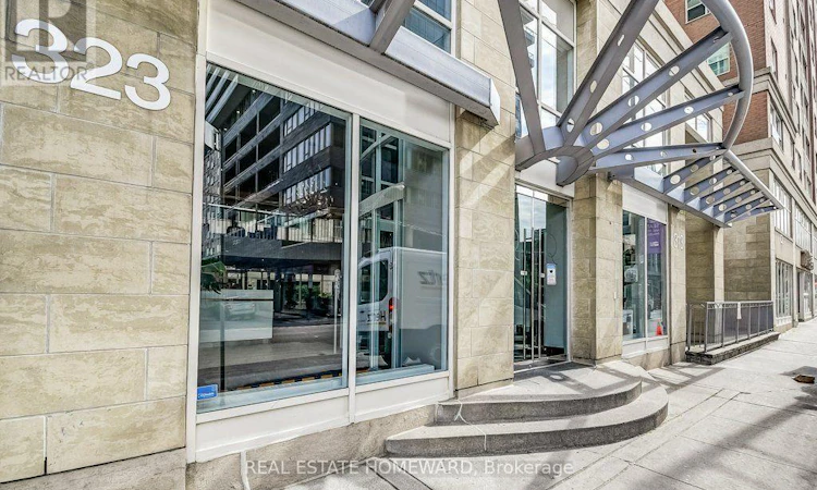 1009-323 Richmond Street