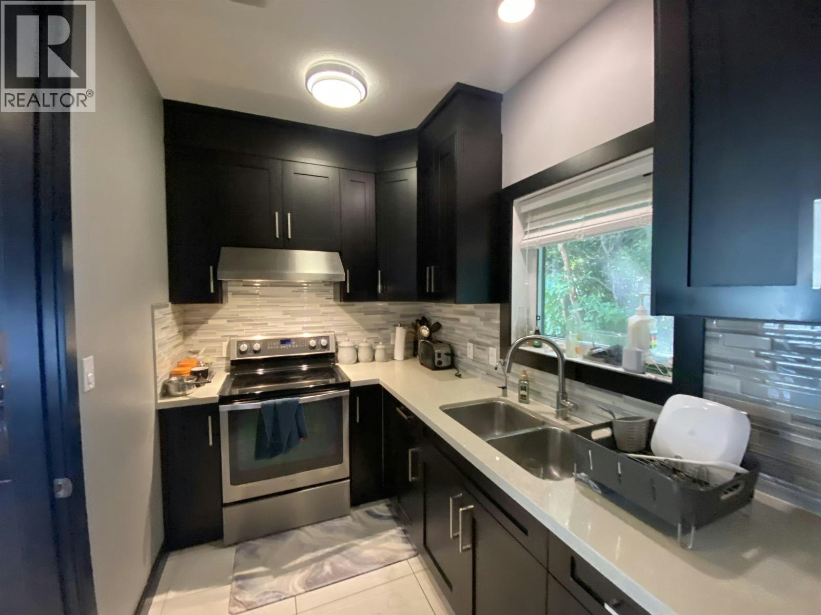 4849 Twedle Avenue, Terrace, BC, V8G 5R8 - 12