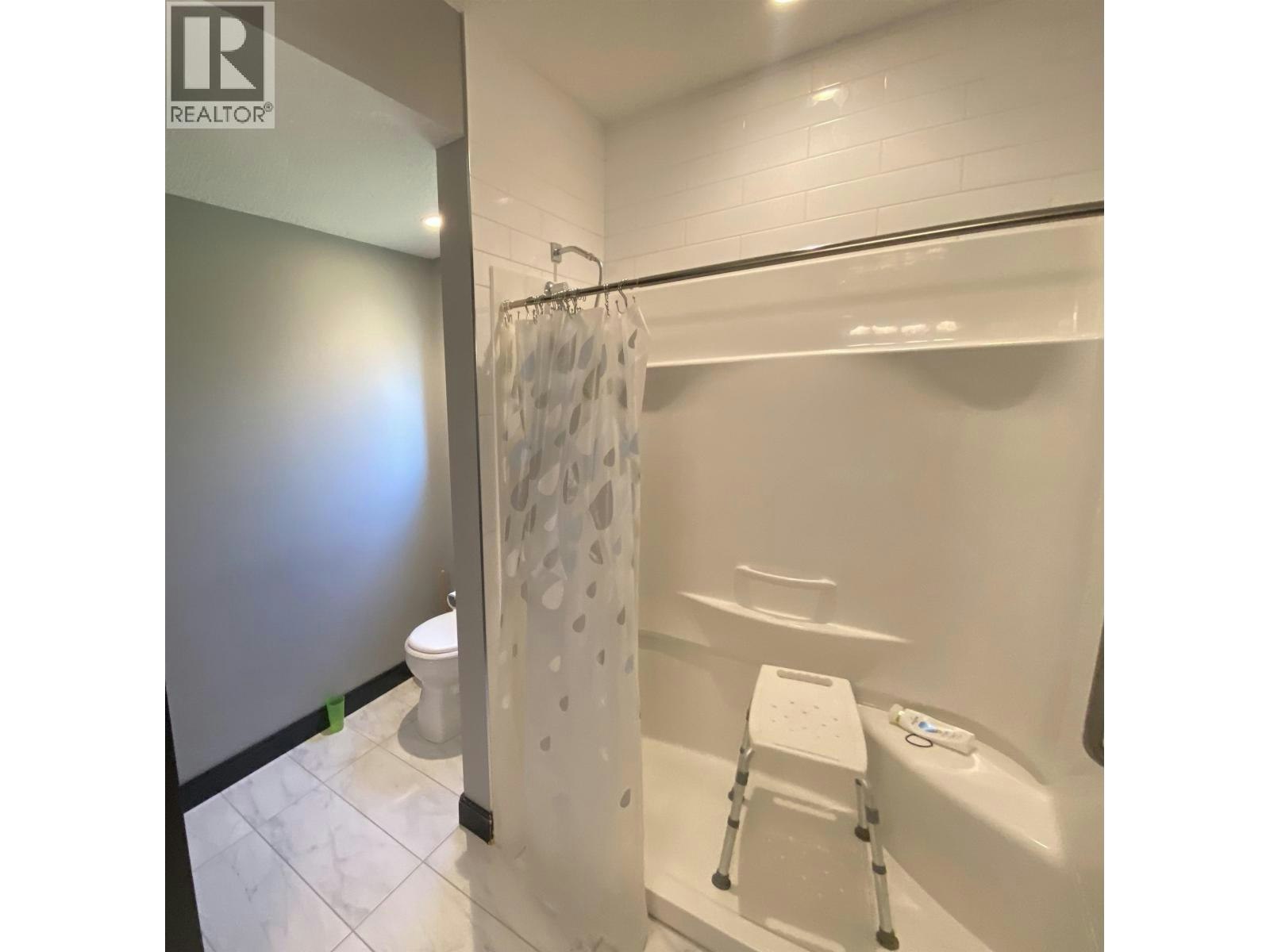 4849 Twedle Avenue, Terrace, BC, V8G 5R8 - 17