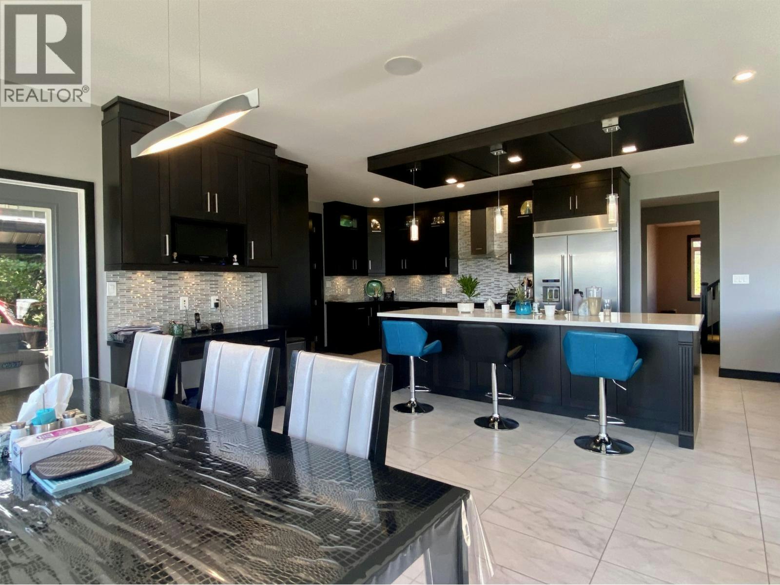 4849 Twedle Avenue, Terrace, BC, V8G 5R8 - 10