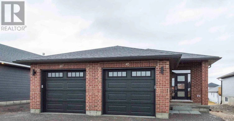 47 Dewal Place, Belleville, ON, K8P 0H3
