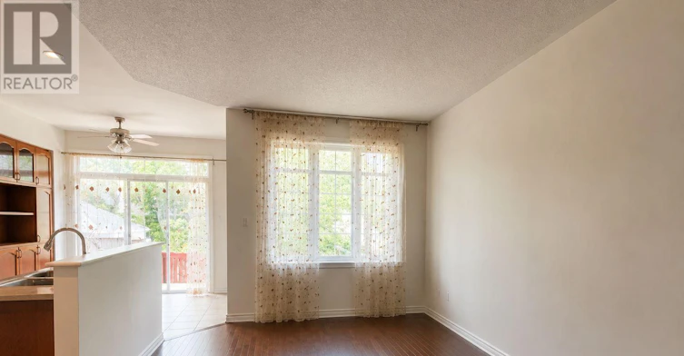 106 Hornchurch Lane, Ottawa, ON, K2J 0A6 - 5