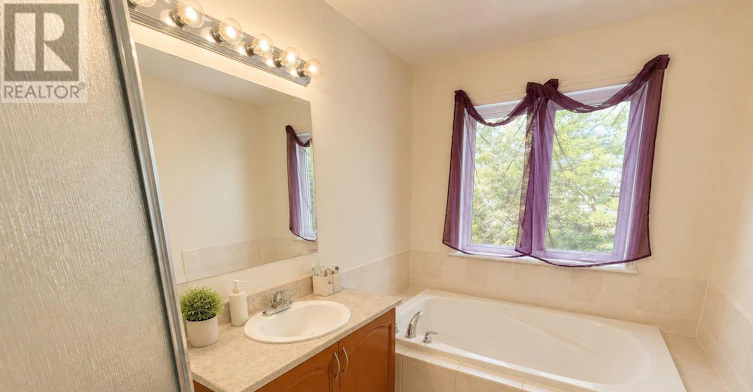 106 Hornchurch Lane, Ottawa, ON, K2J 0A6 - 14
