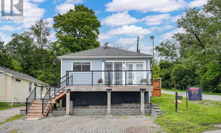 153 Portview Road