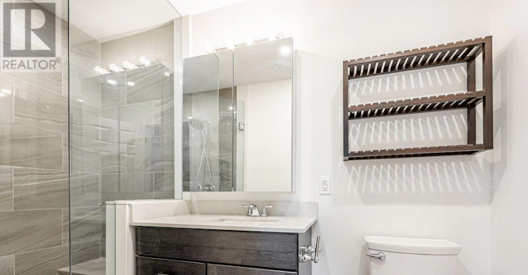 102 Natalie Place, Toronto, ON, M4M 3P7 - 25