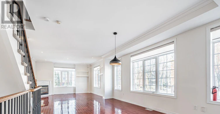 102 Natalie Place, Toronto, ON, M4M 3P7 - 12