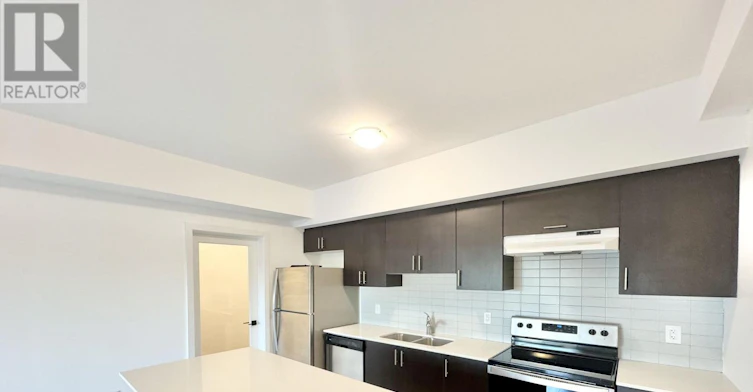 205-10 Culinary Lane, Barrie, ON, L9J 0K2 - 2