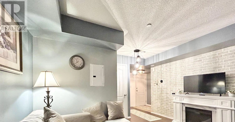 39-51 Hays Boulevard, Oakville, ON, L6H 0J1 - 4