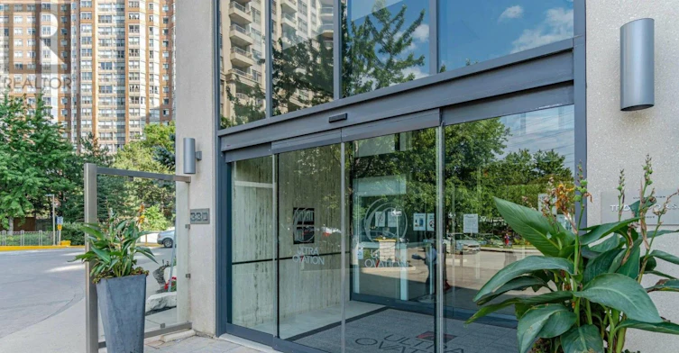 708-330 Burnhamthorpe Road S, Mississauga, ON, L5B 0E1 - 2