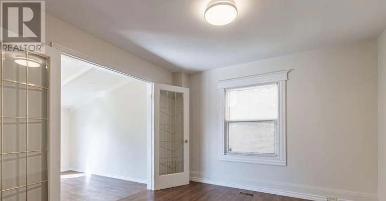 30 Walnut Street, St. Catharines, ON, L2T 1H5 - 9