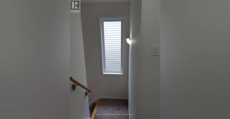 8088 Blue Ash Lane, Niagara Falls, ON, L2H 2Y6 - 8