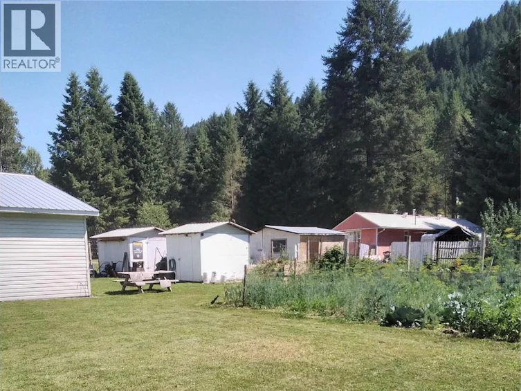 618 N Kimberley Avenue, Greenwood, BC, V0H 1J0 - 7