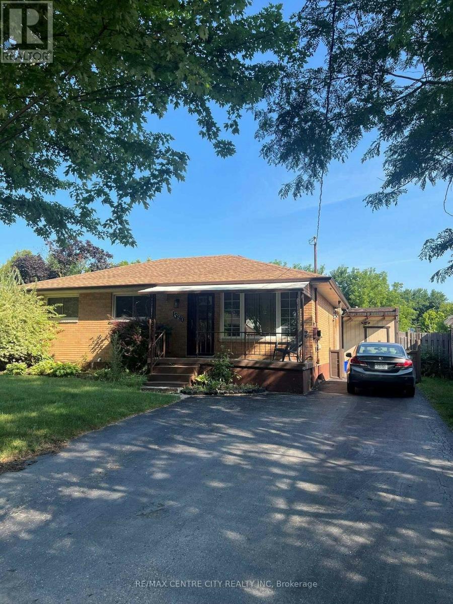 1590 Dixie Street, London, ON, N5V 1Y9