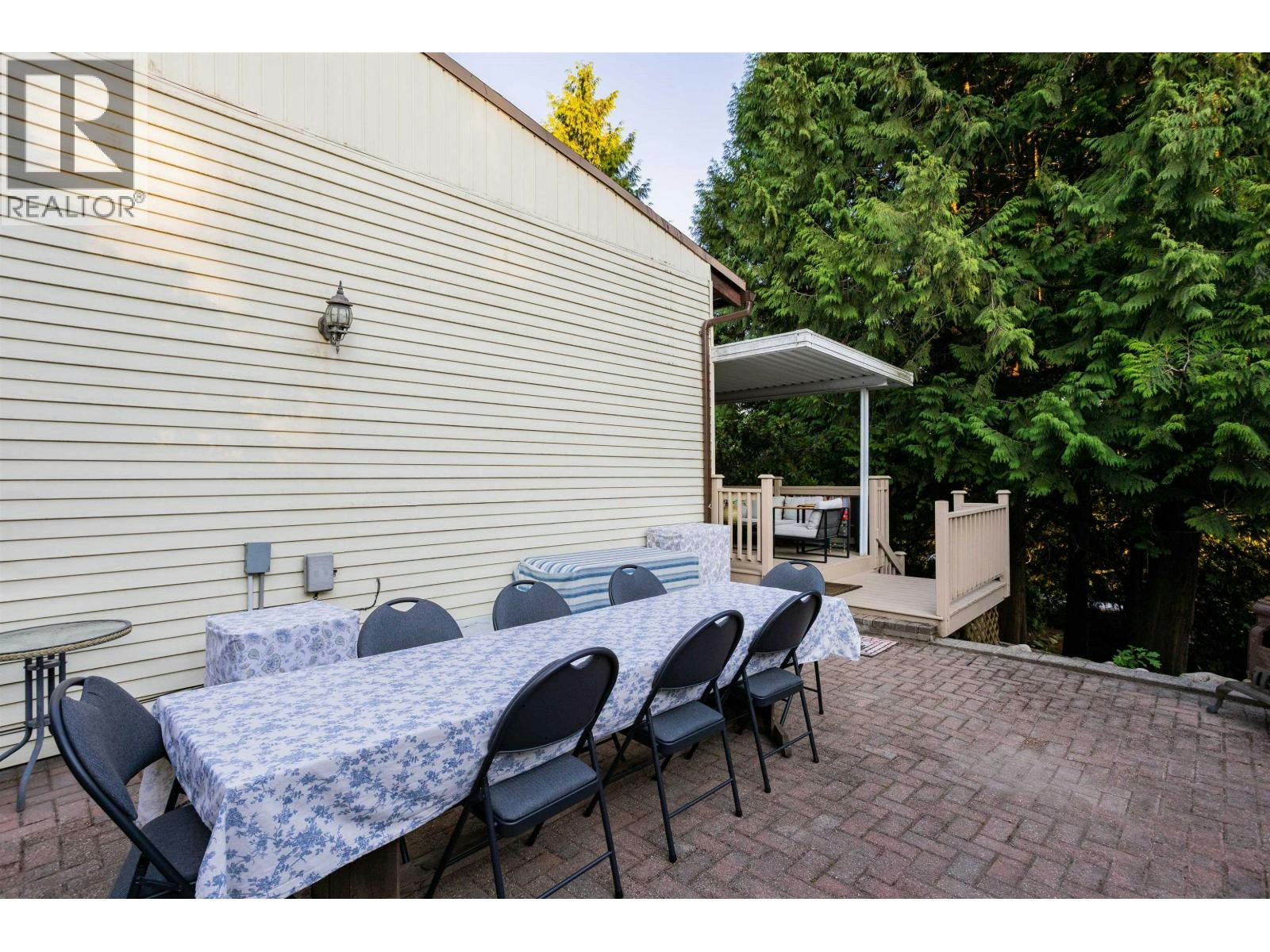 4479 Marine Drive, Burnaby, BC, V5J 3G1 - 28