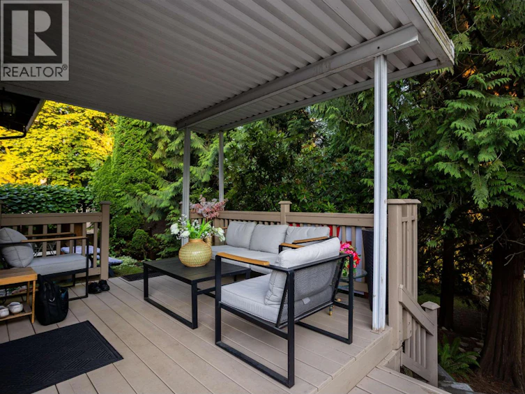 4479 Marine Drive, Burnaby, BC, V5J 3G1 - 24