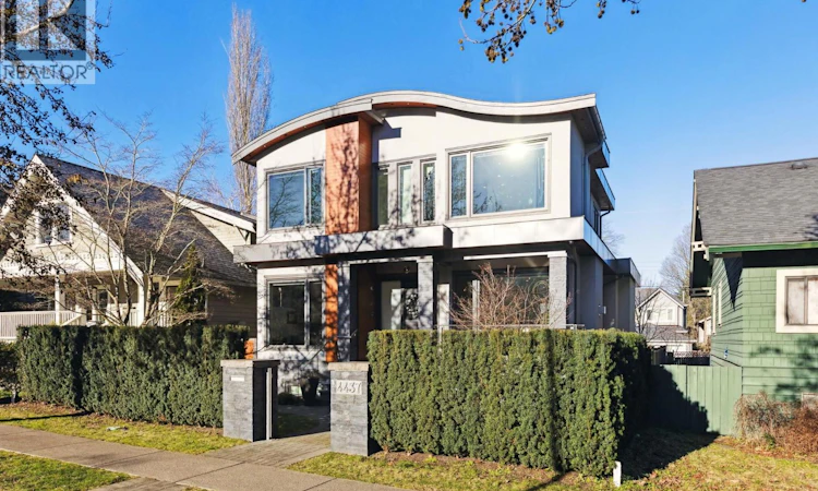 4437 W 13th Avenue