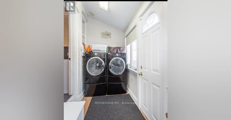 MAIN, 2ND FLOOR-516 Lauder Avenue W, Toronto, ON, M6E 3J4 - 15