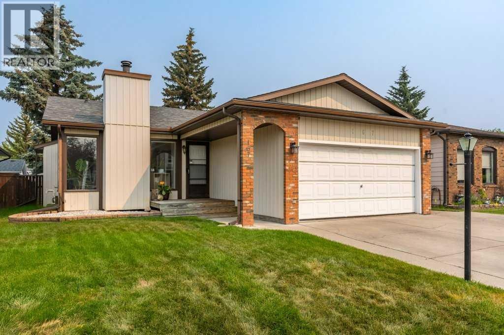 167 Deerpath Court SE, Calgary, AB, T2J 6K9