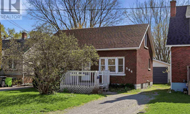 596 Sherbourne Street