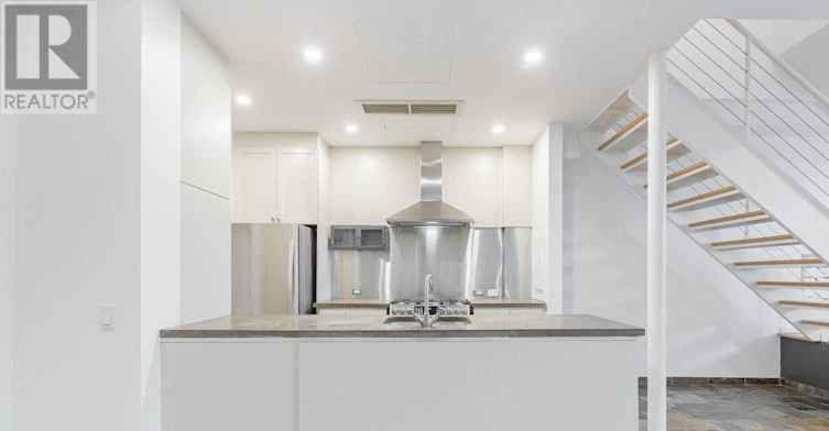 3-33 Price Street, Toronto, ON, M4W 1Z1 - 4