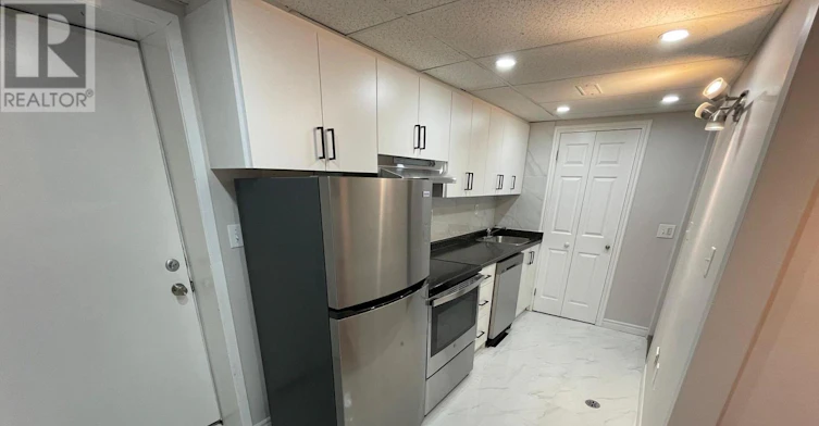 B-573 Glen Manor Boulevard, Waterloo, ON, N2L 4T7 - 5