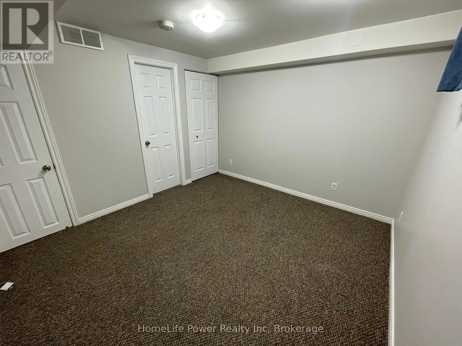 B-573 Glen Manor Boulevard, Waterloo, ON, N2L 4T7 - 8