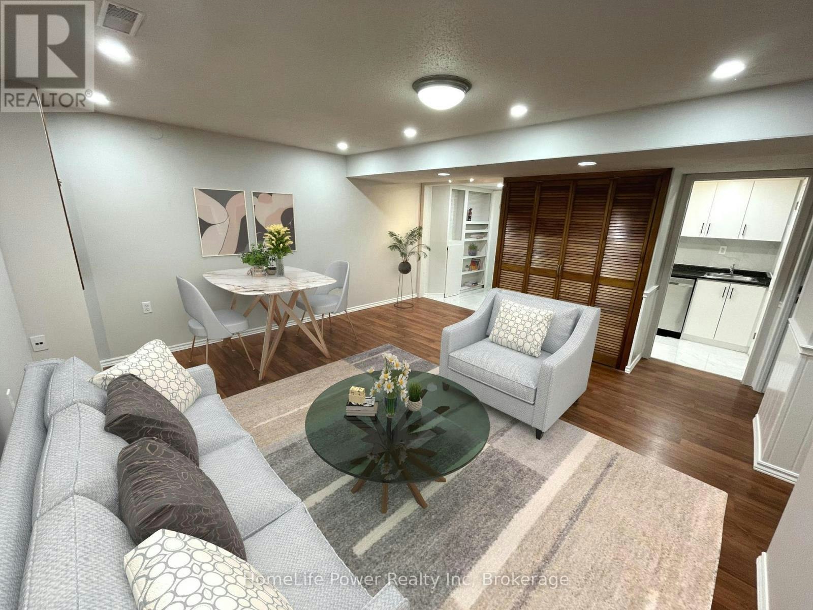 B-573 Glen Manor Boulevard, Waterloo, ON, N2L 4T7 - 3