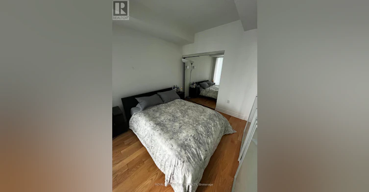 2701-8 The Esplanade Avenue, Toronto, ON, M5E 0A6 - 3