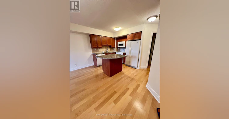 914-78 Harrison Garden Boulevard, Toronto, ON, M2N 7E2 - 3