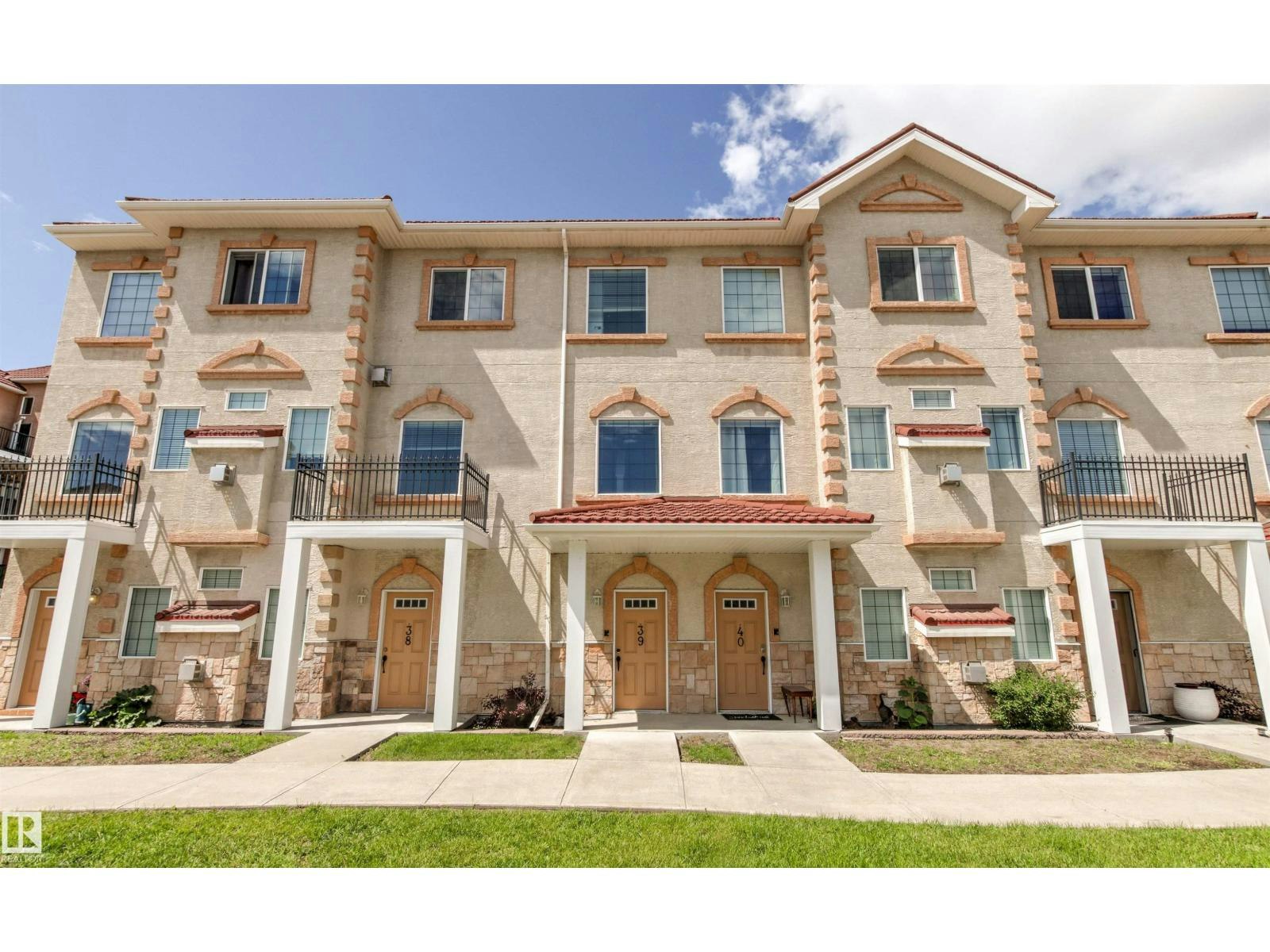 39-13825 155 Avenue NW, Edmonton, AB, T6V 0B8