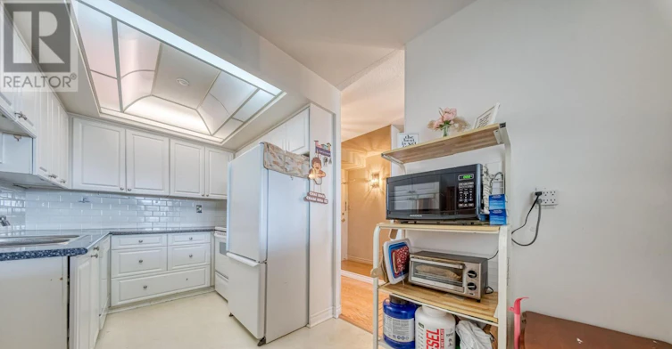 1802-121 Ling Road, Toronto, ON, M1E 4Y2 - 6