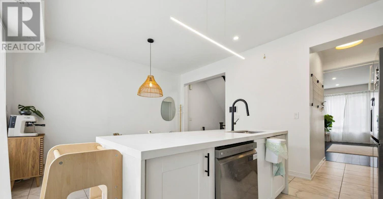 192 Salterton Circle, Vaughan, ON, L6A 4Z2 - 14