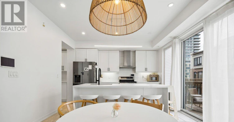 192 Salterton Circle, Vaughan, ON, L6A 4Z2 - 18