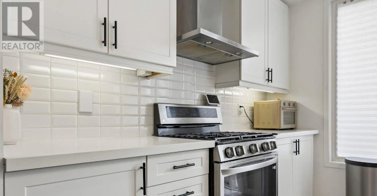 192 Salterton Circle, Vaughan, ON, L6A 4Z2 - 13