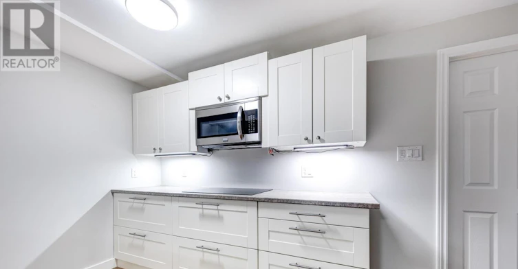 42 Sellmar Road, Toronto, ON, M9P 3E6 - 21
