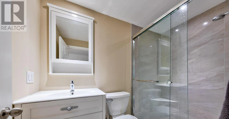42 Sellmar Road, Toronto, ON, M9P 3E6 - 25
