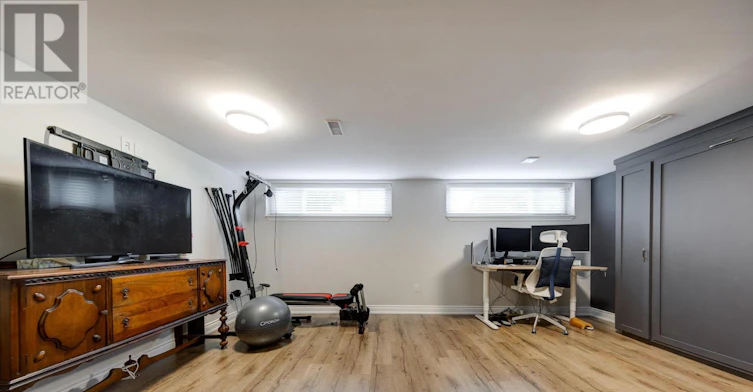 42 Sellmar Road, Toronto, ON, M9P 3E6 - 23