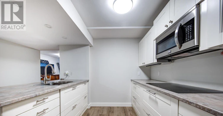 42 Sellmar Road, Toronto, ON, M9P 3E6 - 20