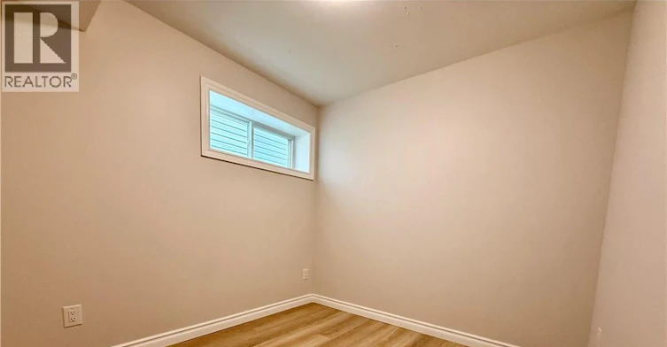 568 Woolgrass Avenue, Waterloo, ON, N2V 2Y2 - 9