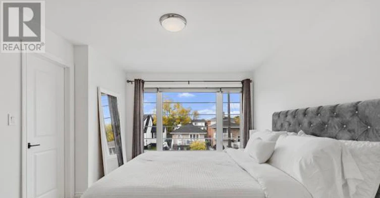 37 Delena Avenue S, Hamilton, ON, L9H 1B7 - 19