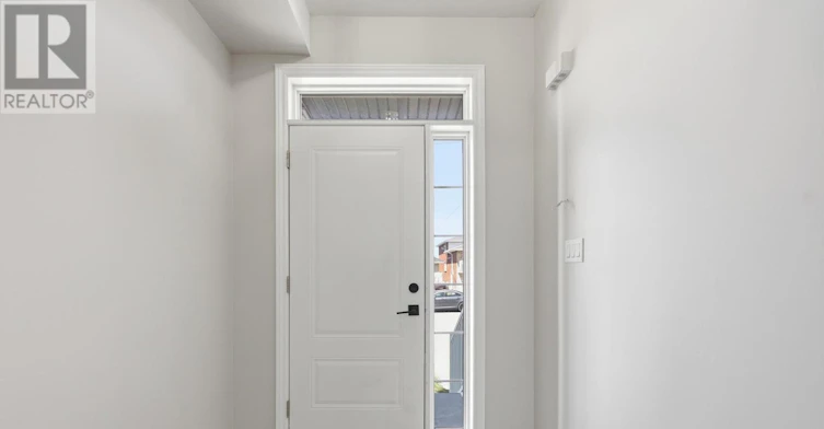 37 Delena Avenue S, Hamilton, ON, L9H 1B7 - 5