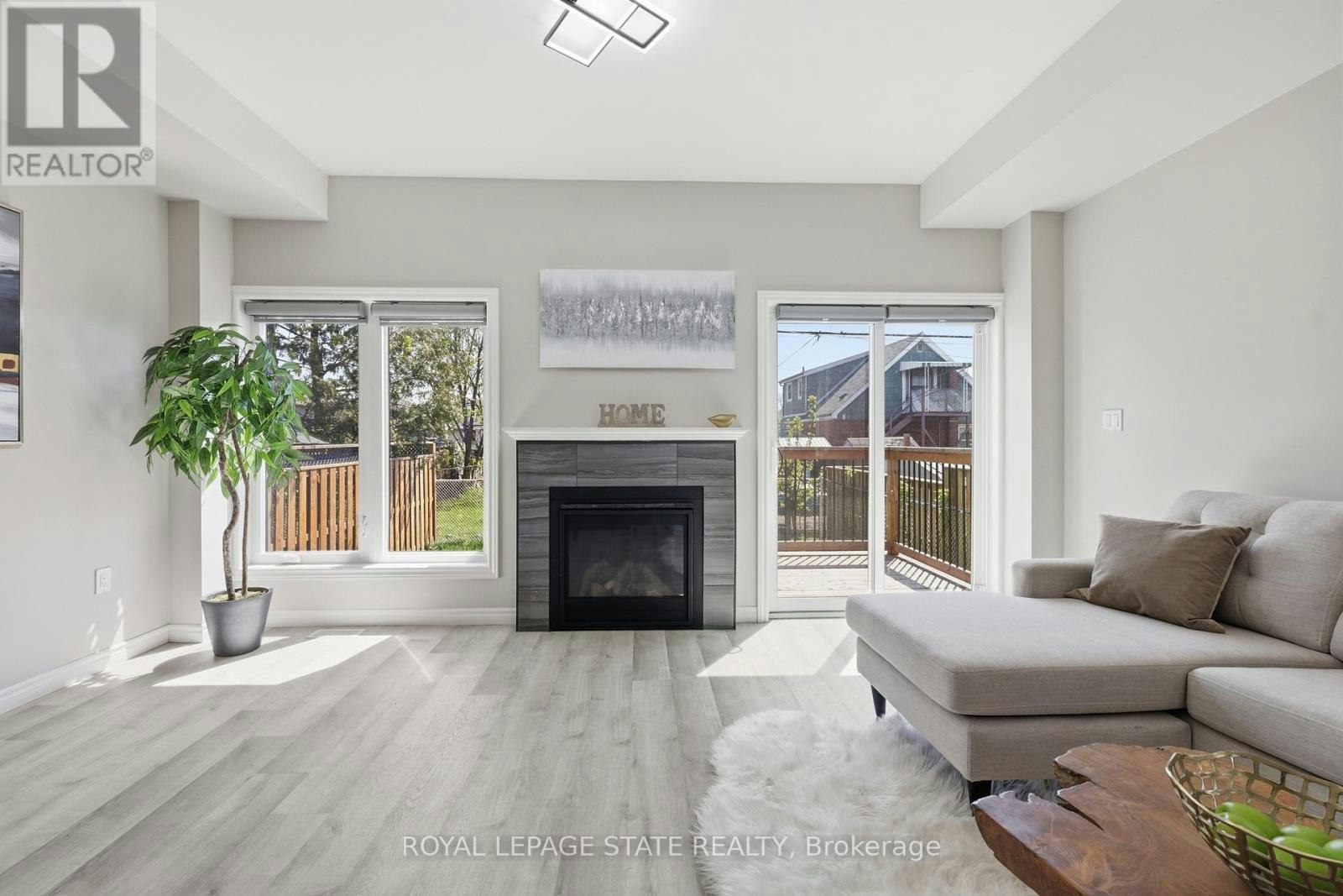 37 Delena Avenue S, Hamilton, ON, L9H 1B7 - 16