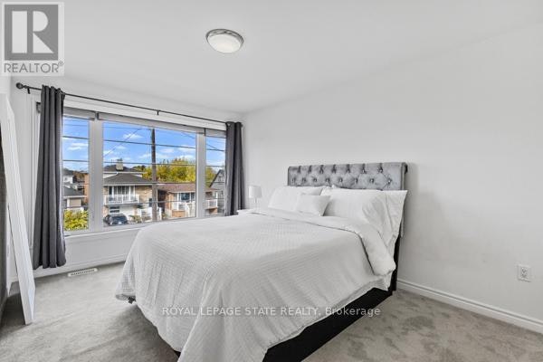37 Delena Avenue S, Hamilton, ON, L9H 1B7 - 17