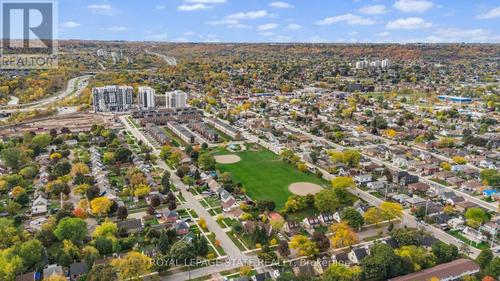 37 Delena Avenue S, Hamilton, ON, L9H 1B7 - 38