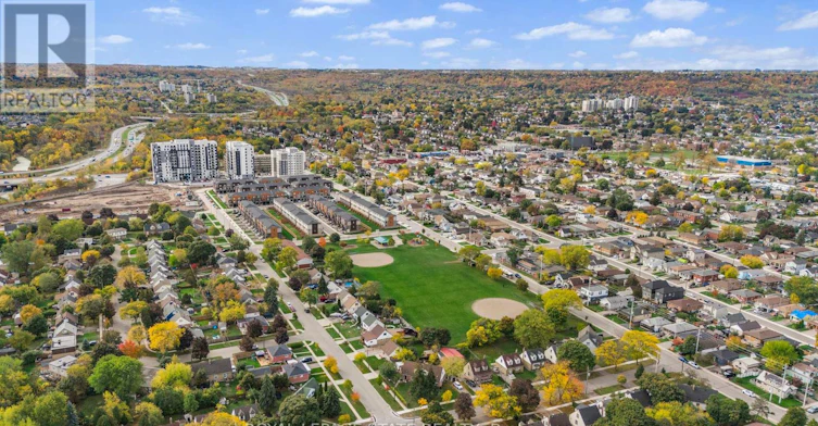 37 Delena Avenue S, Hamilton, ON, L9H 1B7 - 38