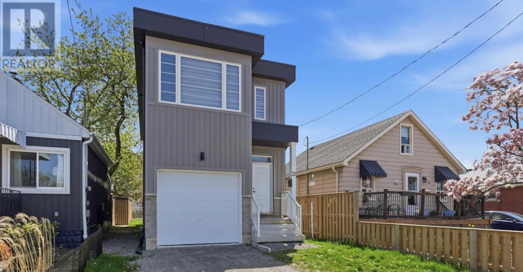 37 Delena Avenue S, Hamilton, ON, L9H 1B7