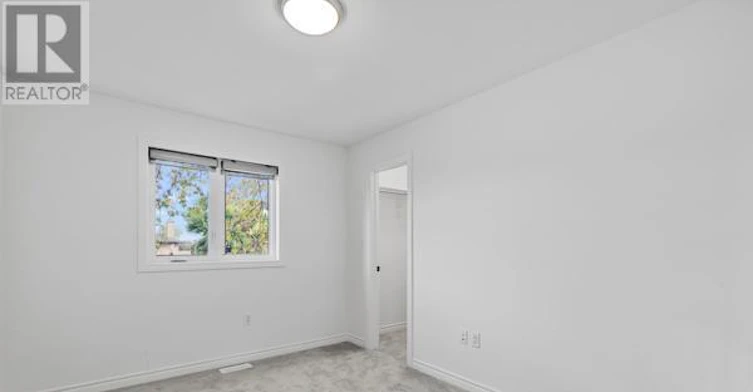 37 Delena Avenue S, Hamilton, ON, L9H 1B7 - 24