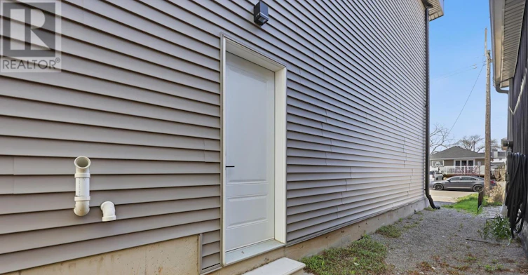 37 Delena Avenue S, Hamilton, ON, L9H 1B7 - 36