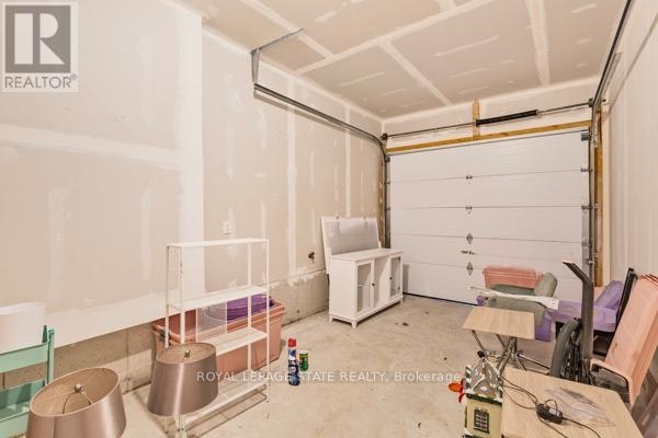 37 Delena Avenue S, Hamilton, ON, L9H 1B7 - 31